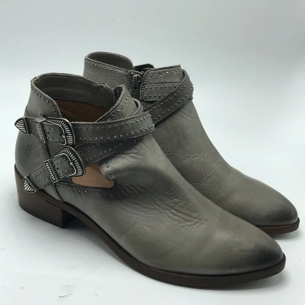FRYE Ray Western Shortie Gray Leather Ankle Boots, Gray, size 8.